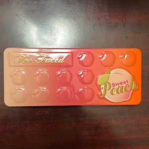 Too Faced Sweet Peach Palette